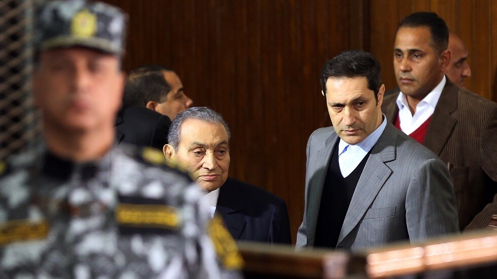 بعد فيديو والده.. علاء مبارك ينشر فيديو لقادة حرب أكتوبر