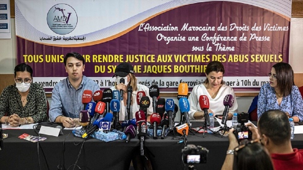 شابة مغربية تروي تفاصيل رحلتها إلى بنما ومحنتها في قضية تحرش تستهدف رجل أعمال فرنسي