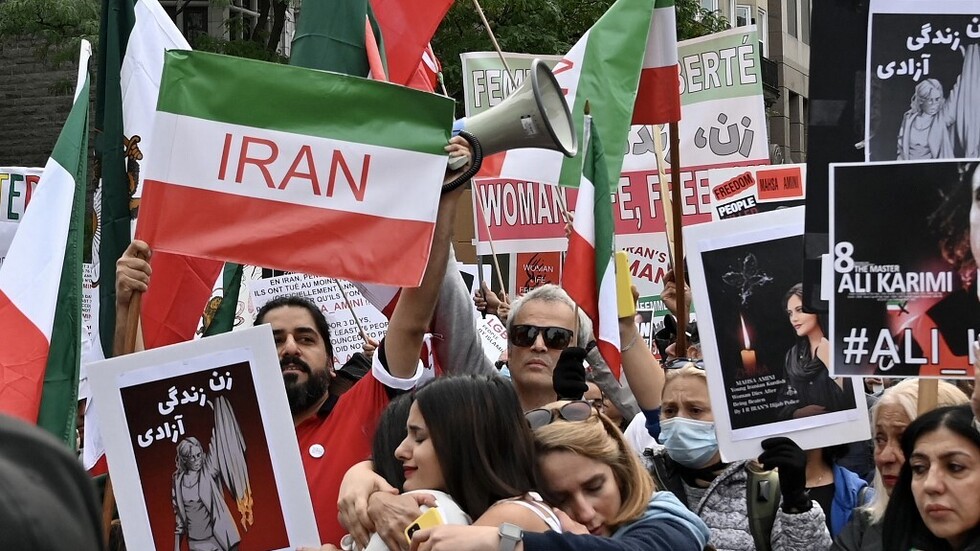 أغنية إسرائيلية ترافق الاحتجاجات في إيران (فيديو)