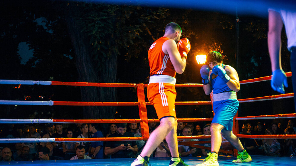 بعد كسر الحظر أمام الملاكمين الروس.. الاتحاد الدولي للملاكمة يتهم وزيرا بولنديا بالعنصرية