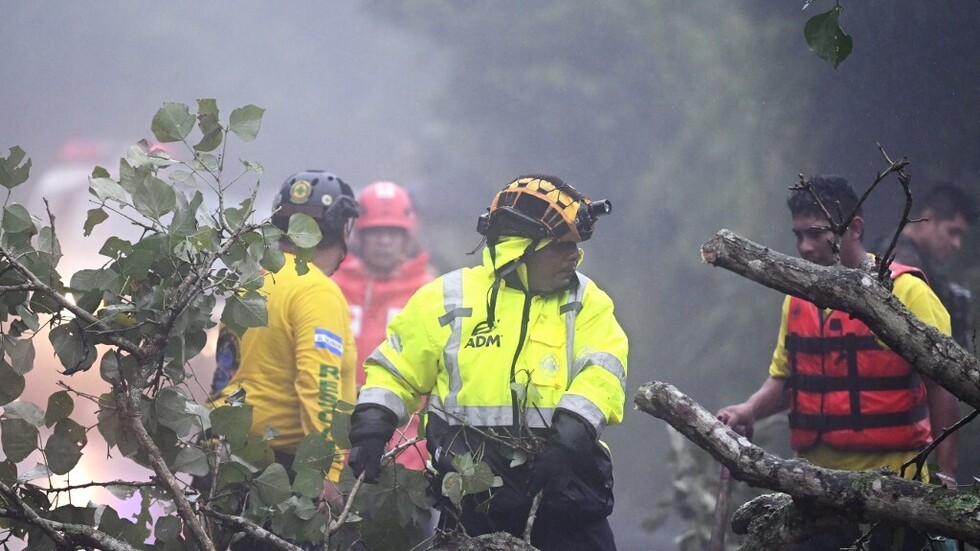 ارتفاع حصيلة ضحايا الإعصار 