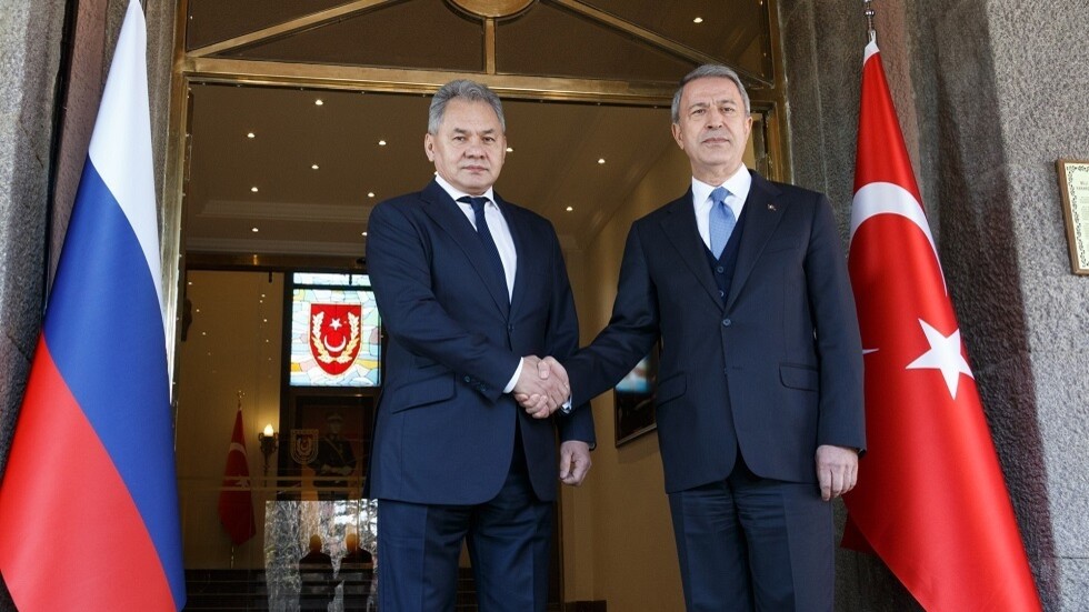 الدفاع التركية: أكار وشويغو بحثا ملفي سوريا وأوكرانيا قبل اجتماع مرتقب للناتو