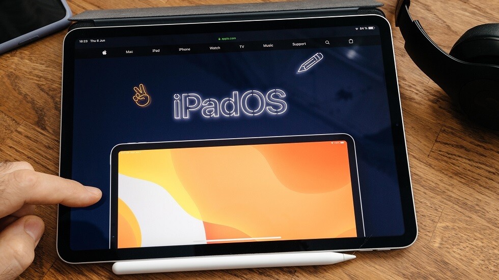 آبل تطلق تحديثا لأنظمة حواسبها المحمولة قريبا