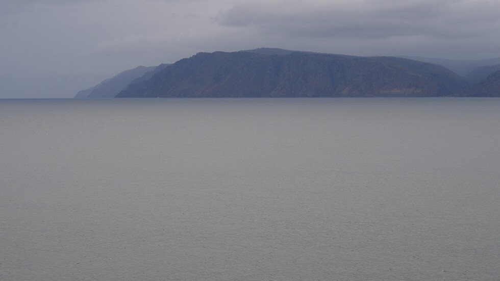 زلزال في بحيرة بايكال