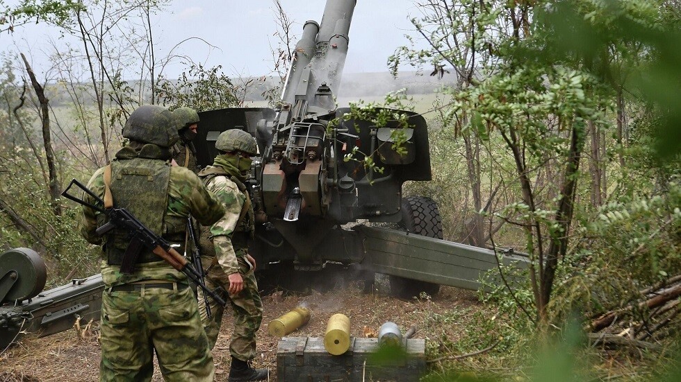 خبير يوضح الفرق بين أزمة الكاريبي والأزمة الأوكرانية