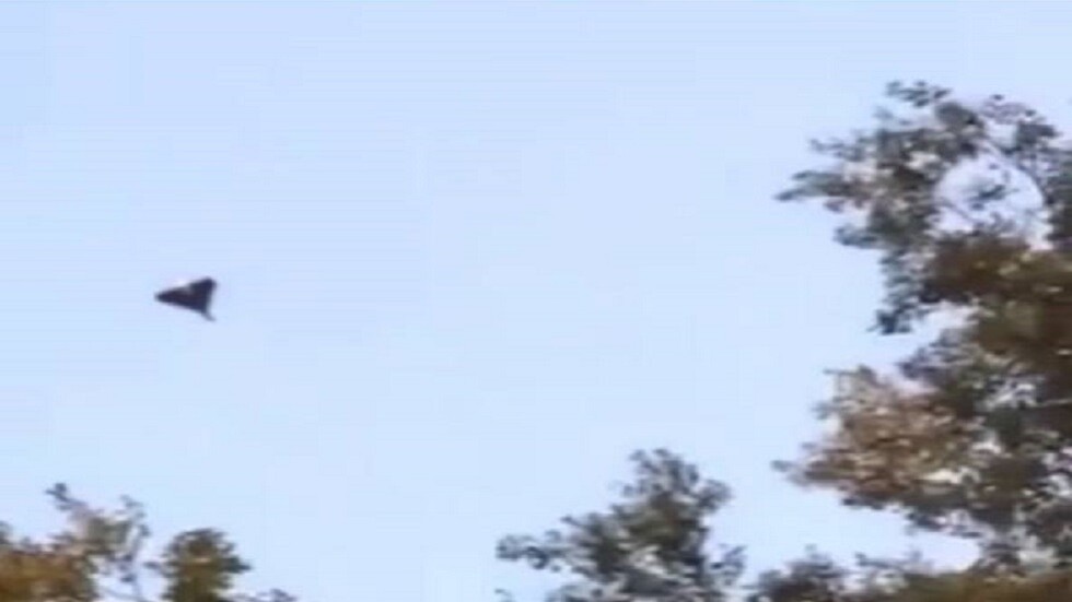 فيديو متداول لمحاولات أوكرانية فاشلة إسقاط مسيرة روسية فوق سماء كييف