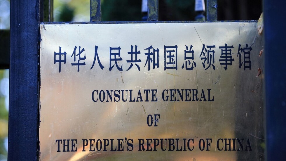 متظاهرون ينتهكون حرم القنصلية الصينية في مانشستر