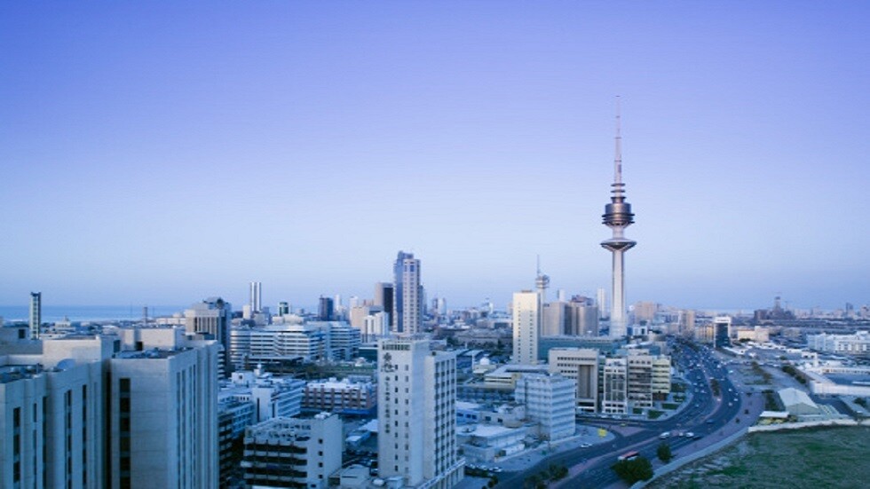 الكويت.. التحفظ على أموال مالك مكتب للسيارات الفارهة بشبهة غسل الأموال