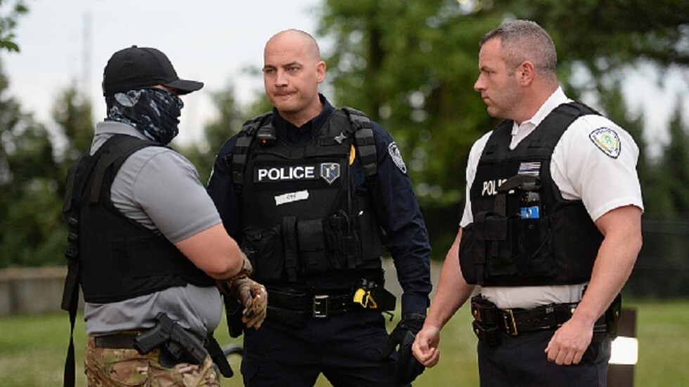 الولايات المتحدة.. مسلح يقتل شخصين في مدرسة ثانوية قبل أن ترديه الشرطة قتيلا