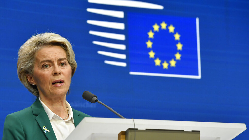 الاتحاد الأوروبي يعترف بنيته الاستيلاء على الأصول الروسية ويبحث عن الطريقة