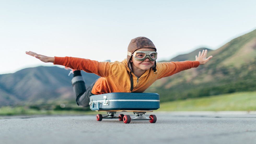 أيها أصعب؟ تربية الصبي أم تربية الفتاة؟.. ماذا يقول العلماء؟