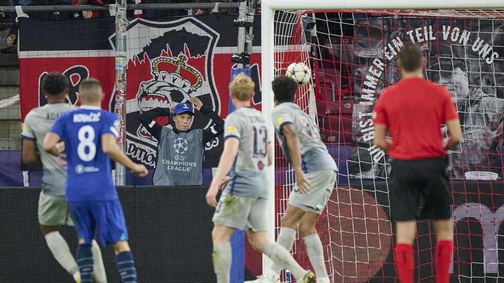 دوري الأبطال.. تشيلسي إلى دور الـ16