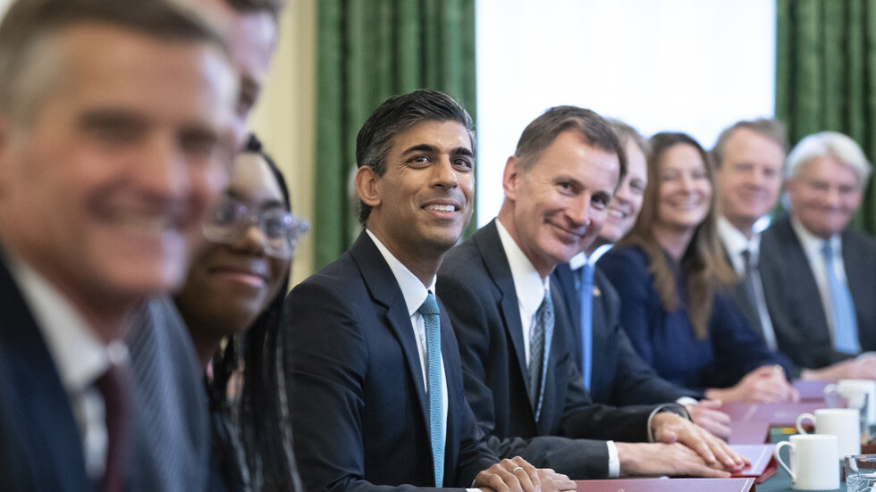 سوناك يرجىء طرح مشروع الموازنة العامة