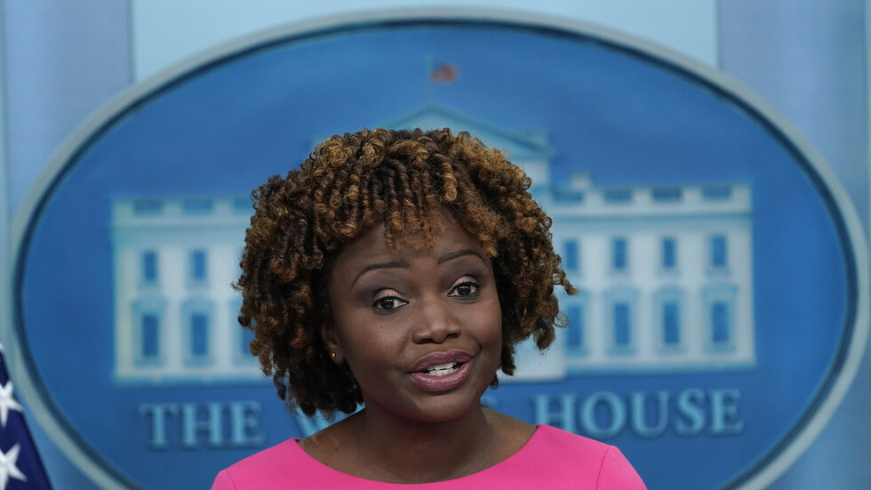 البيت الأبيض: "روسيا ربما تنصح إيران بكيفية التعامل مع الاحتجاجات"