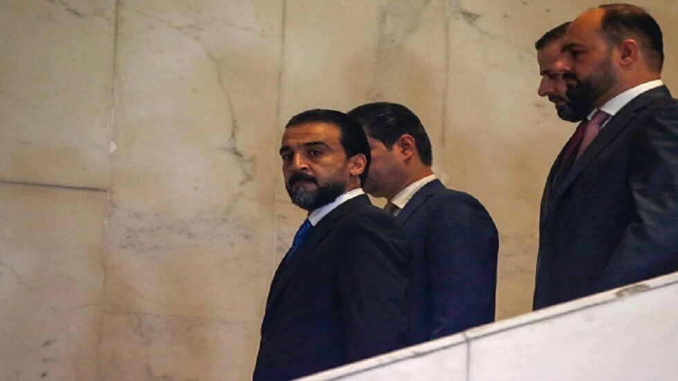 مراسلنا: شجار بالأيدي داخل جلسة التصويت على الحكومة العراقية