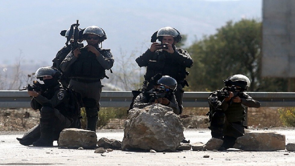 وزارة الصحة: مقتل فلسطيني برصاص جنود إسرائيليين قرب حاجز حوارة جنوب نابلس