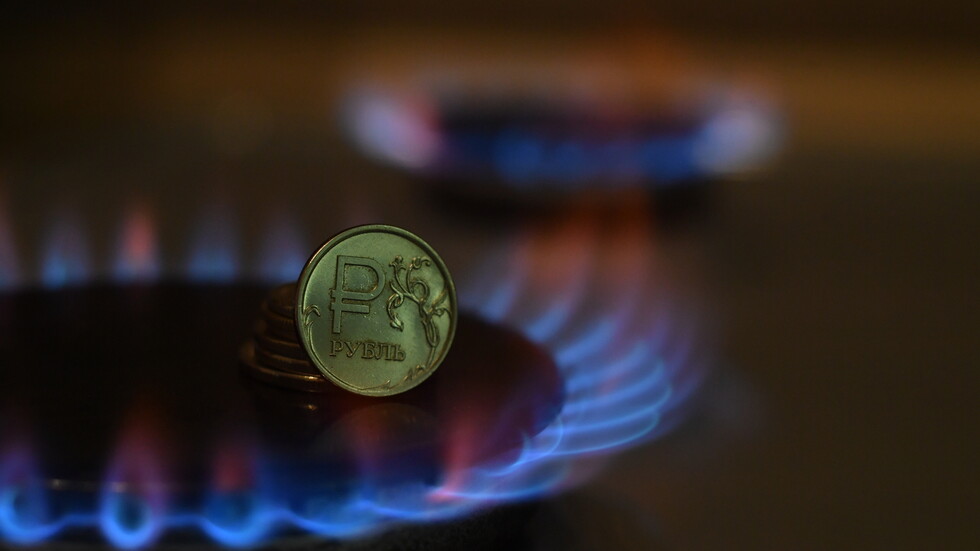 قطر تصف التحركات الأوروبية لوضع سقف لأسعار الغاز "بالنفاق"