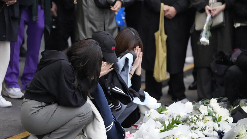 شاهد.. وفاة ممثل كوري شهير خلال حادث تدافع الهالوين في سيئول