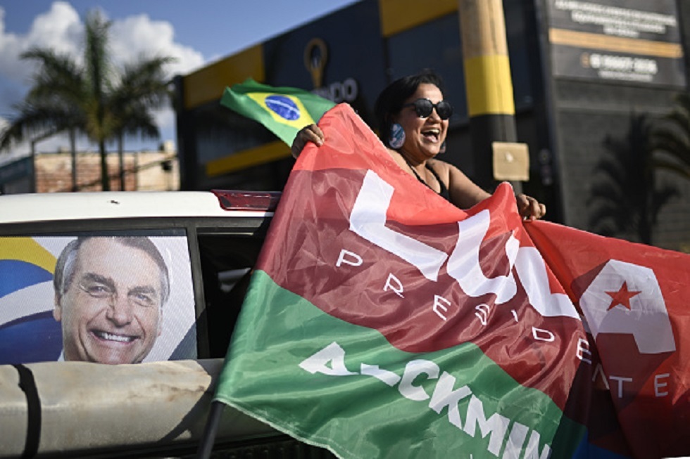 البرازيل.. انتخابات رئاسية تاريخية يتنافس فيها لولا دا سيلفا وبولسونارو