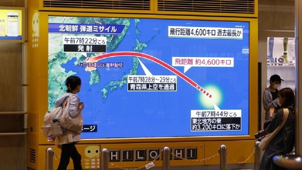 اليابان لا تستبعد أن تكون كوريا الشمالية اختبرت صواريخ تطلق من غواصات