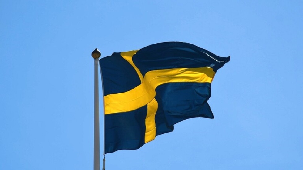 الولايات المتحدة والسويد توقعان اتفاقية عسكرية تدعم رغبة واشنطن للسيطرة على القطب الشمالي