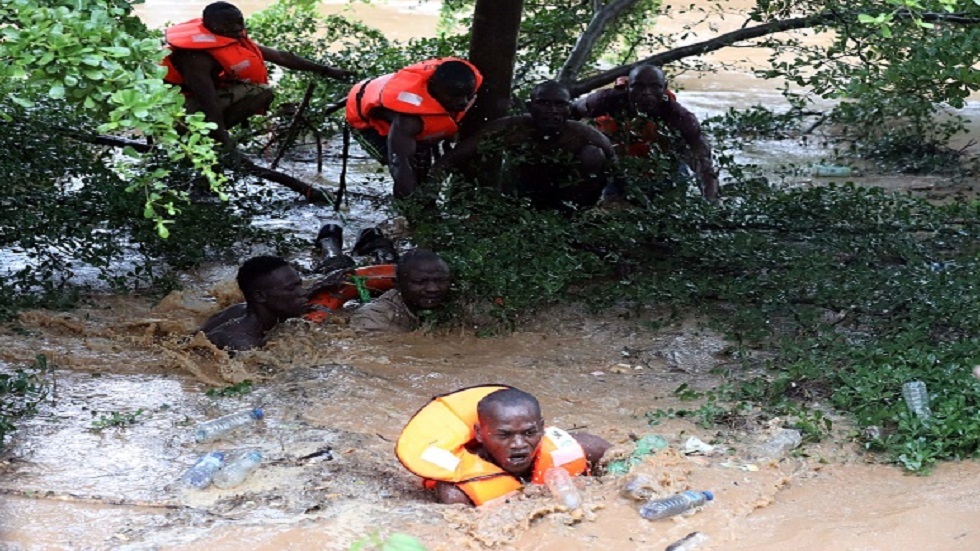 حصيلة ضحايا فيضانات نيجيريا تتجاوز 600 قتيل