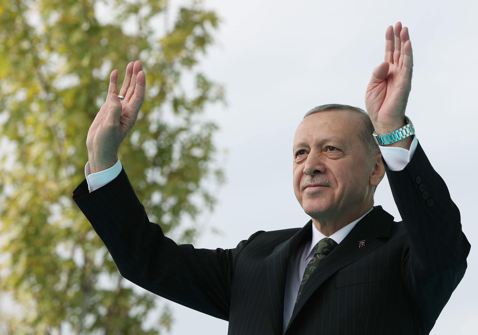 ممثل أردوغان: تركيا تلقت ضمانات أمريكية حول تصدير المنتجات الروسية إلى الأسواق 