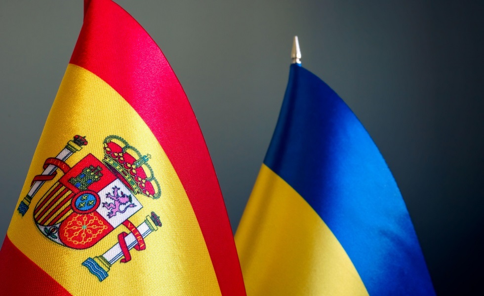 إسبانيا ترسل مولدات كهربائية إلى أوكرانيا