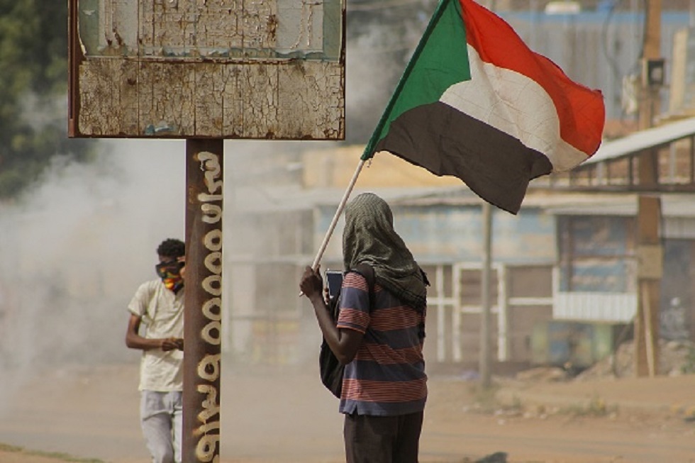 السودان.. إعلان حالة الطوارئ 30 يوما في النيل الأزرق إثر مواجهات قبلية خلفت أكثر من 150 قتيلا