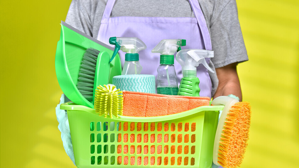 منتجات التنظيف المنزلية قد تزيد من خطر الإصابة بأربعة أنواع من السرطان