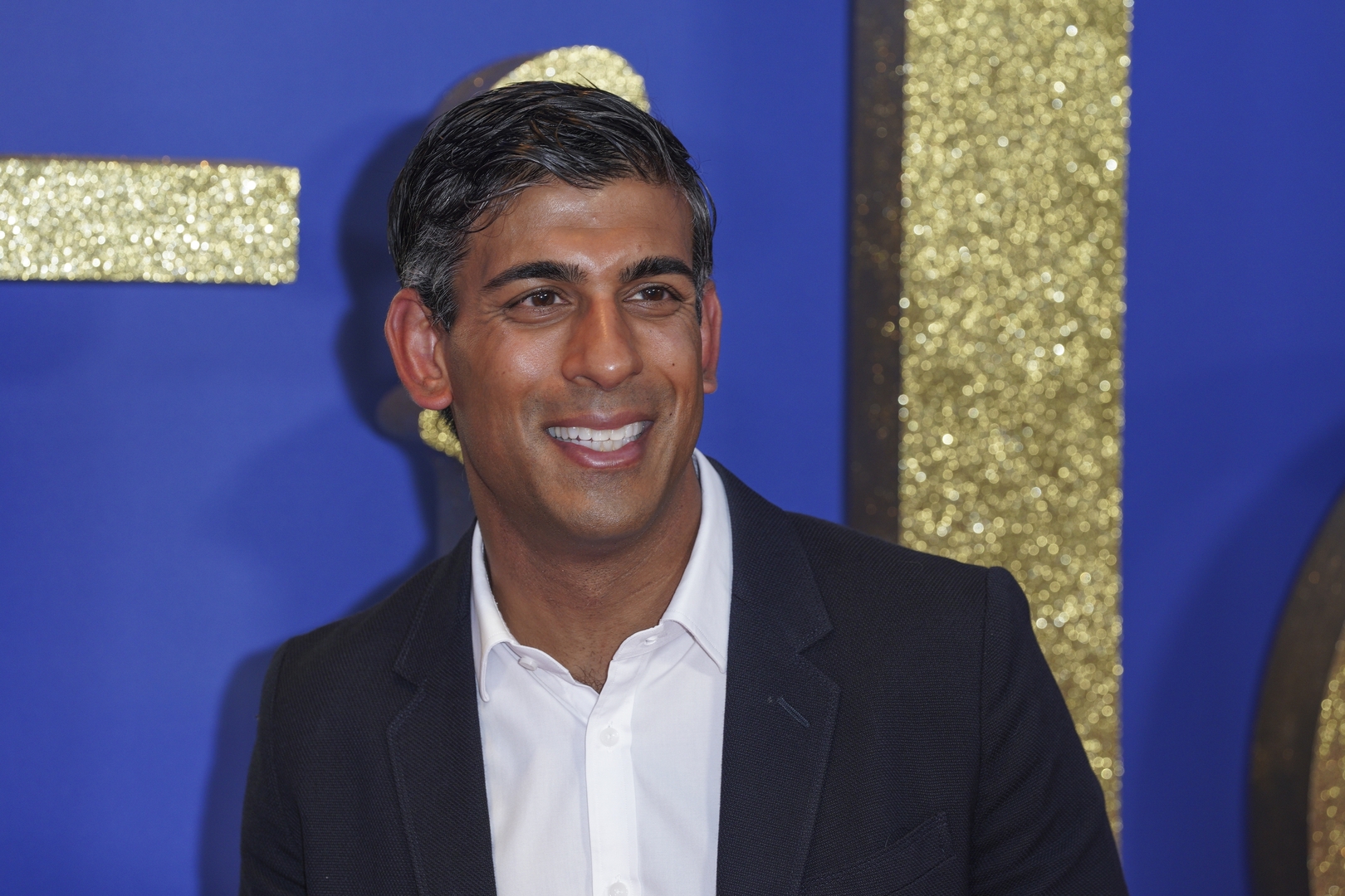 63580e7b4c59b763391b8819