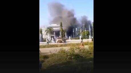 السودان.. إحراق مبنى حكومي وسط احتجاجات على تصاعد العنف القبلي بالنيل الأزرق (فيديو)