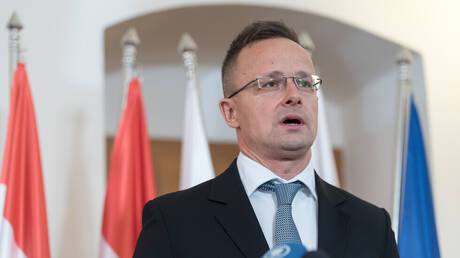 هنغاريا تعرب عن أملها في تفاوض موسكو وواشنطن حول أوكرانيا