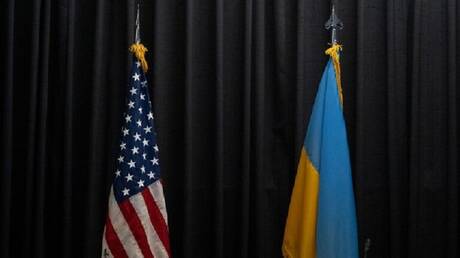 صحيفة لو فيغارو: واشنطن قد تتوقف عن تقديم الإمدادات العسكرية لأوكرانيا تفاديا للمواجهة مع روسيا