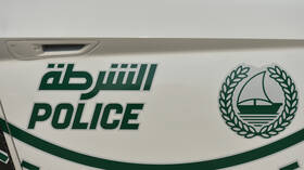 شرطة دبي ترفد أسطول دورياتها بأول سيارة كهربائية فارهة (صور)