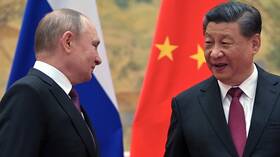 بوتين يهنئ شي بفوزه بولاية جديدة على رأس الحزب الشيوعي الصيني