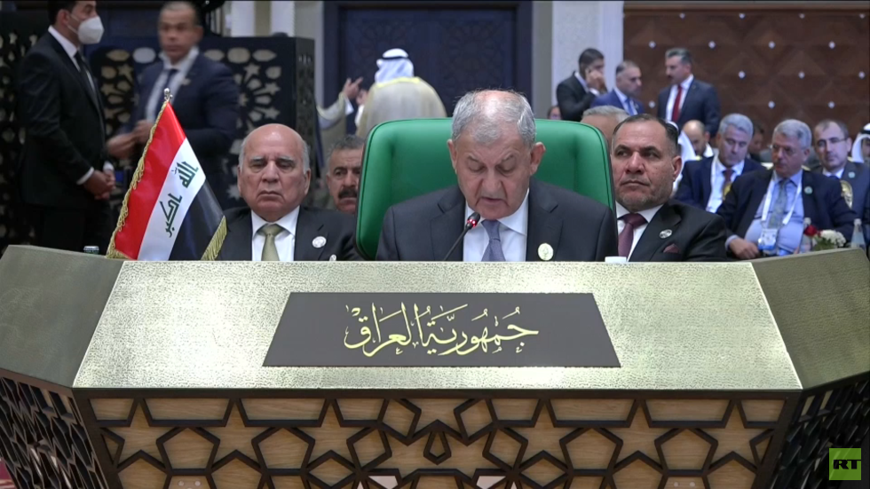 الرئيس العراقي في قمة الجزائر: أمام حكومتنا مسؤوليات ونتوقع تفاعلا إيجابيا من الدول الصديقة والجارة