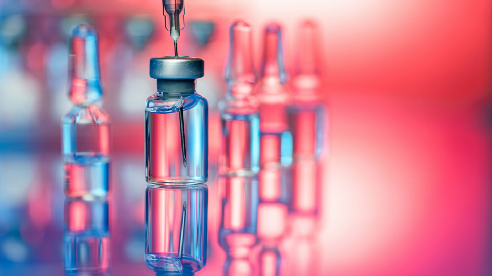 فايزر تختبر لقاح 