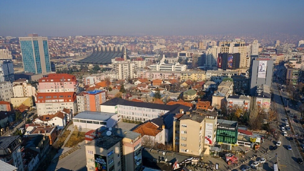 صرب كوسوفو يهددون بالانسحاب من جميع هياكل بريشتينا