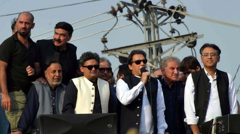 عمران خان: كنت على علم بمخطط اغتيالي قبل يوم من الاعتداء