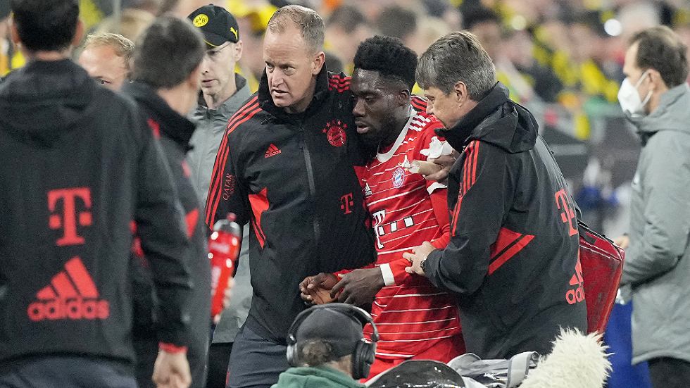 ألفونسو ديفيز يثير القلق في كندا قبل أسبوعين من المونديال