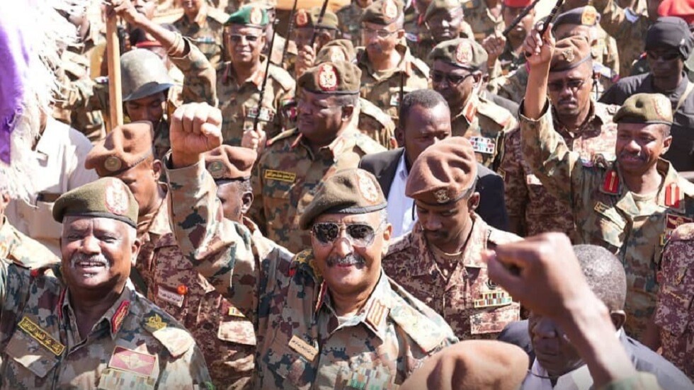 البرهان: الحوار السياسي في السودان جار ولا يشمل حزب البشير