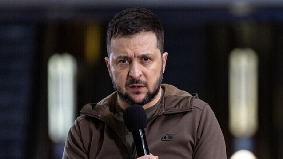 زيلينسكي يدعو الأمريكيين للتماسك حتى إعادة السلام إلى أوكرانيا