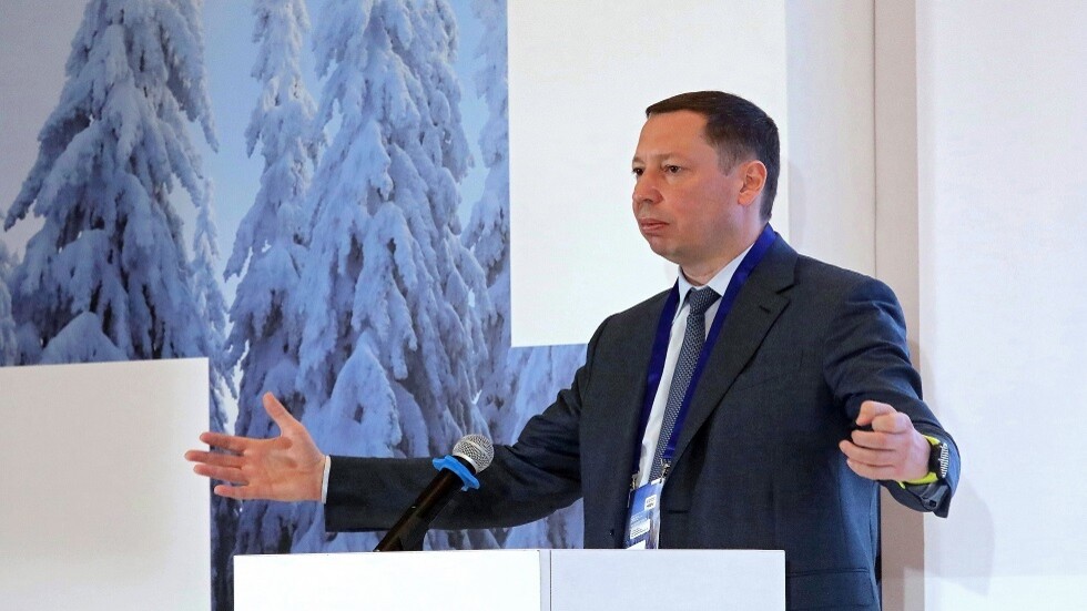 أوكرانيا تدرج المحافظ السابق لمصرفها المركزي على قائمة المطلوبين الدوليين