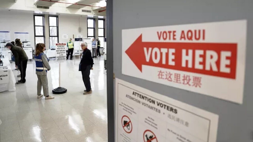 زاخاروفا: انتخابات الكونغرس تظهر انقساما خطيرا في الولايات المتحدة