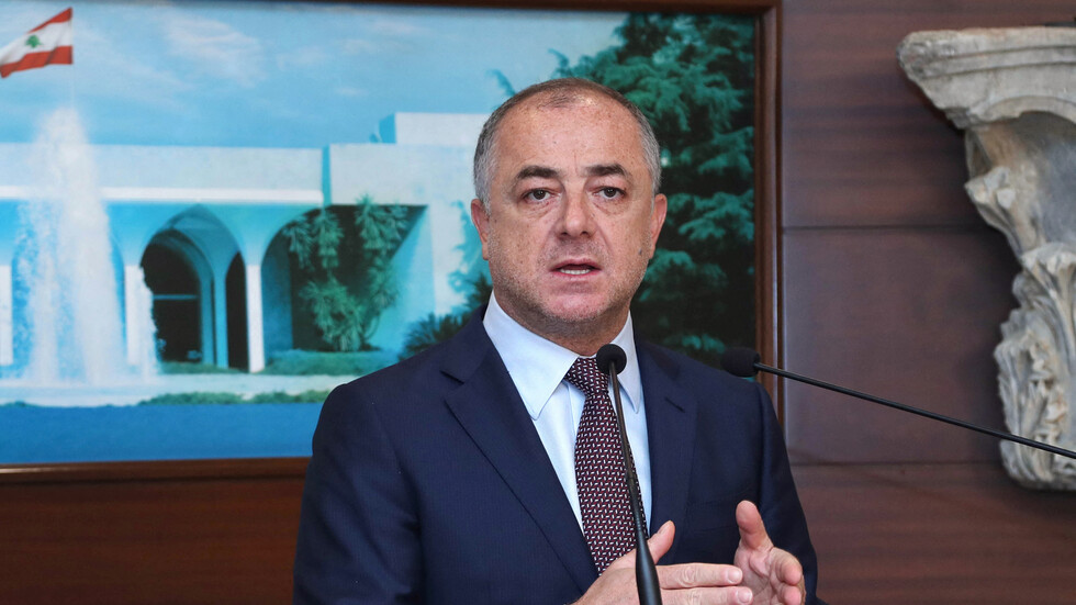 نائب رئيس مجلس النواب اللبناني يدعو إلى التواصل "مباشرة وعلنا" مع سوريا لترسيم الحدود البحرية