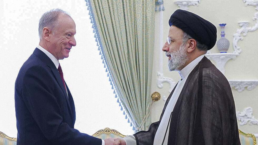 رئيسي لباتروشيف: التعاون بين الدول المستقلة يشكل أقوى رد على مؤامرات واشنطن وحلفائها