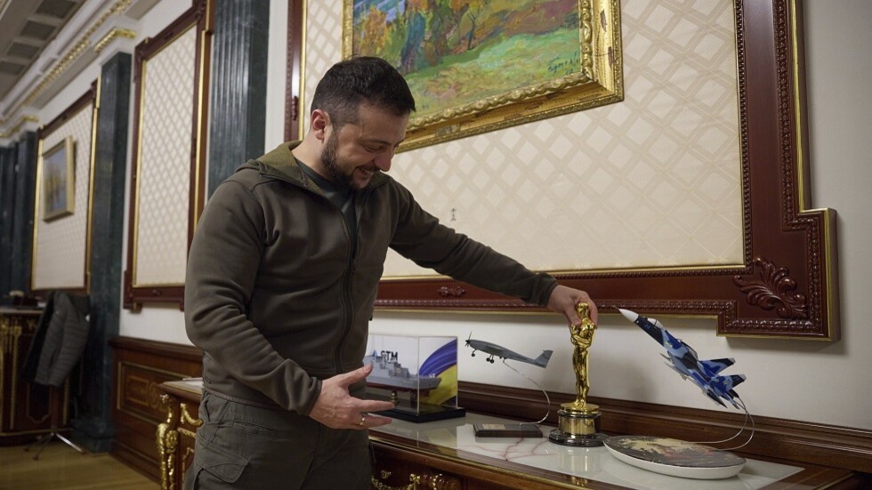 زيلينسكي: نعوّل على واشنطن في مواصلة مساعداتها لكييف بعد انتخابات الكونغرس