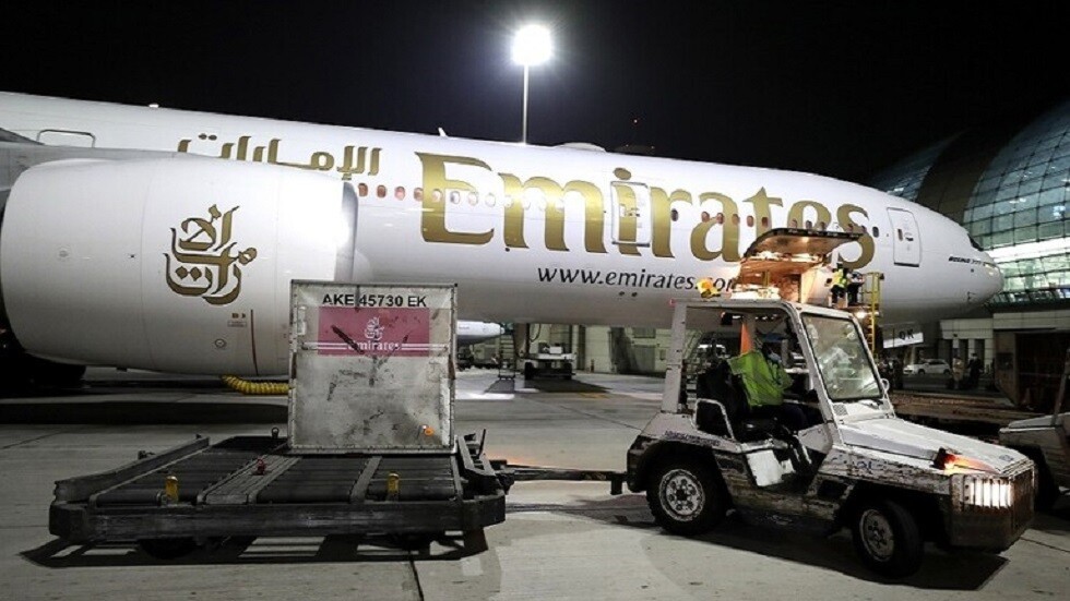 وسائل الإعلام: عودة رحلة لطيران الإمارات إلى أثينا برفقة مقاتلتي "F-16"