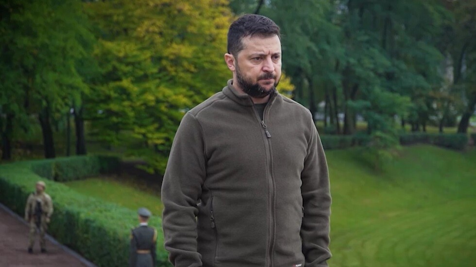 زيلينسكي يصف الهجمات الروسية على قواته في دونباس بالـ"جحيم"